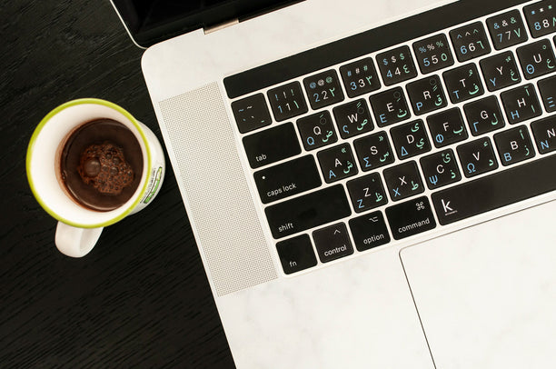 Naklejki na klawiaturę spolszczające na Macbooka i Apple