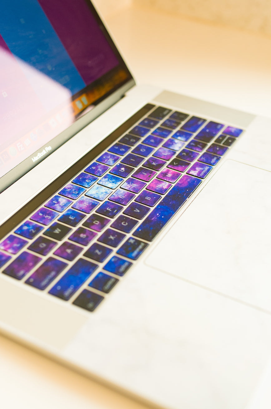 Stardust Naklejka na Klawiaturę MacBooka z galaktyką i kosmosem 4